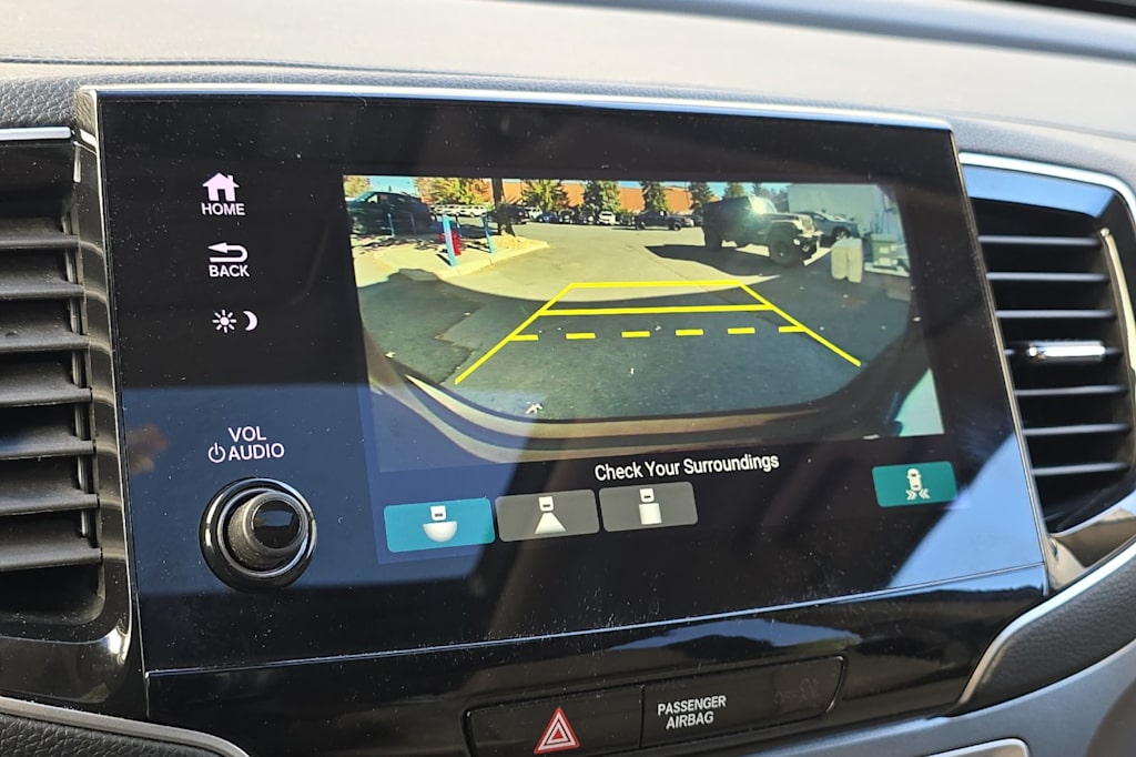 Thumbnail: 2022 Honda Pilot - 25