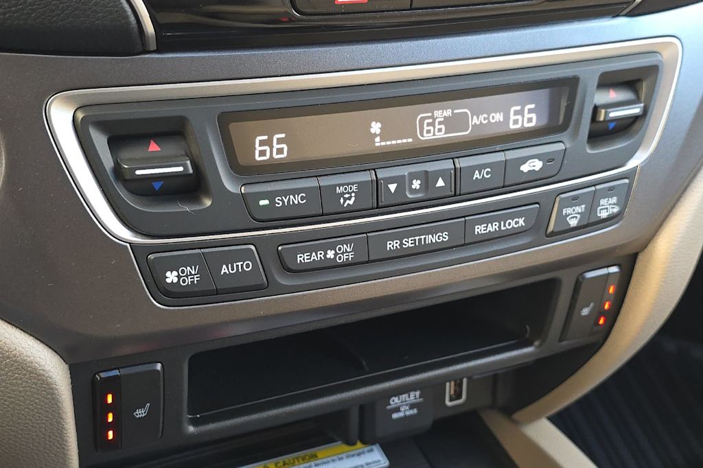 Thumbnail: 2022 Honda Pilot - 26