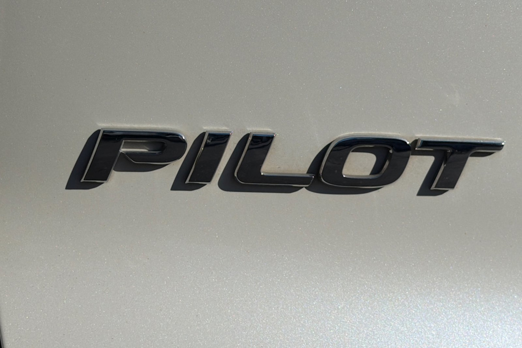 Thumbnail: 2018 Honda Pilot - 7