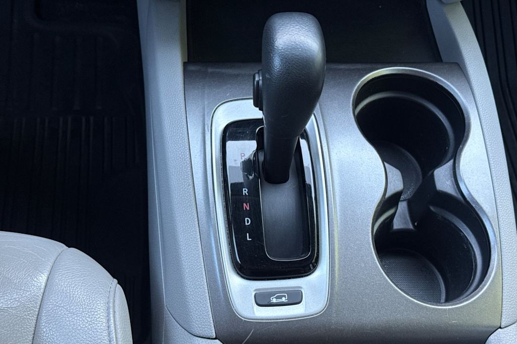 Thumbnail: 2016 Honda Pilot - 14