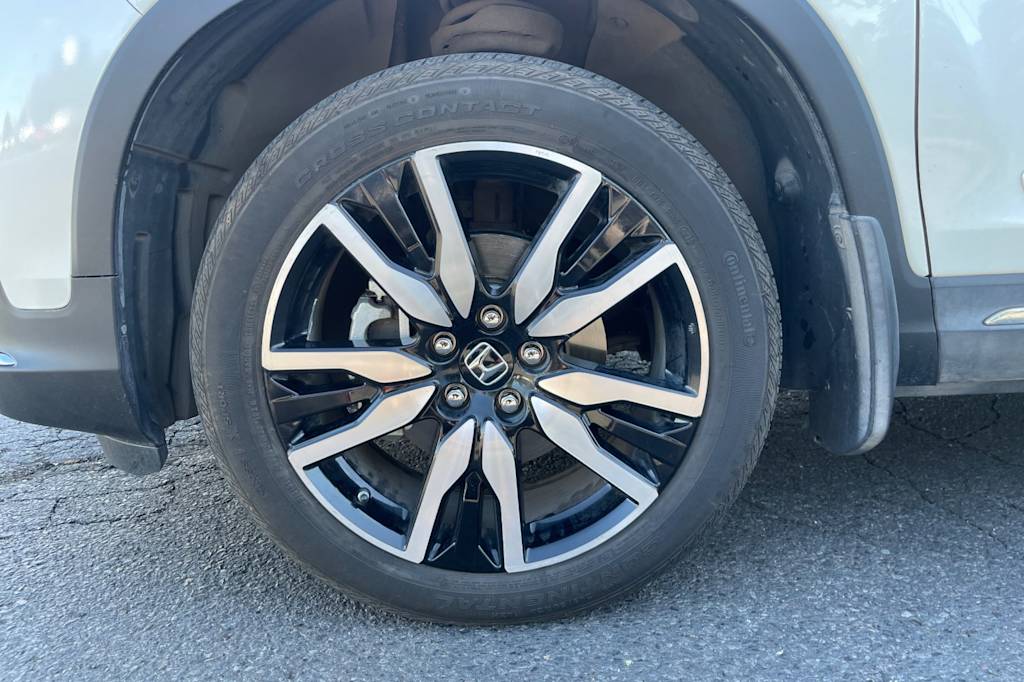 Thumbnail: 2019 Honda Pilot - 7