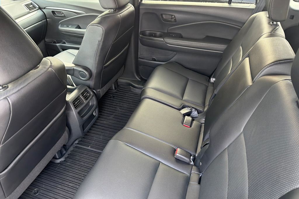 Thumbnail: 2023 Honda Passport - 10