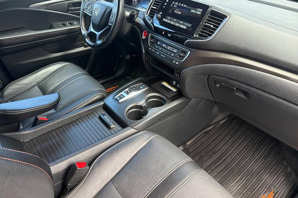 Thumbnail: 2023 Honda Passport - 11