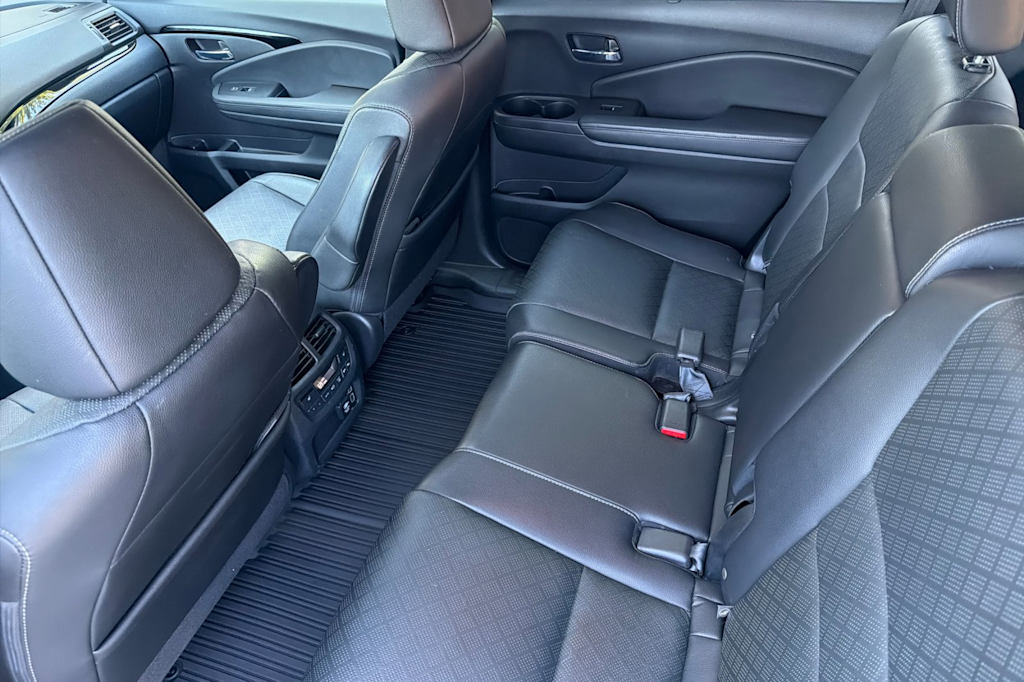 Thumbnail: 2020 Honda Passport - 9