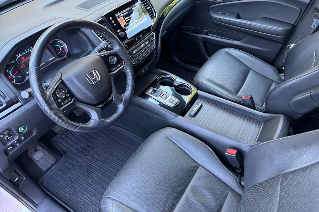 Thumbnail: 2020 Honda Passport - 8