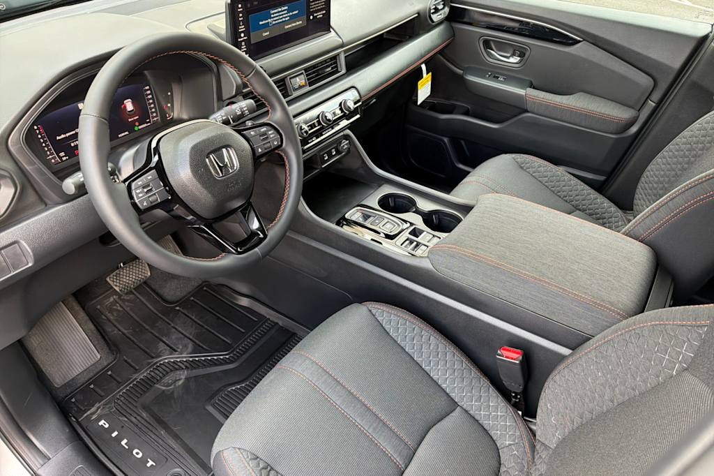 Thumbnail: 2026 Honda Pilot - 9