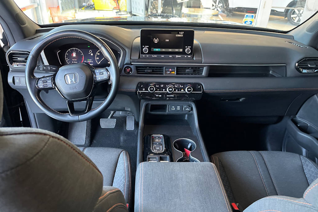 Thumbnail: 2025 Honda Pilot - 2