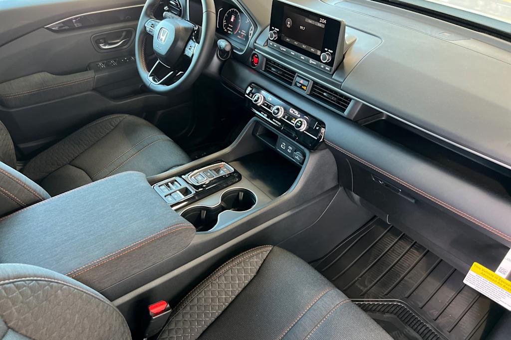 Thumbnail: 2025 Honda Pilot - 12