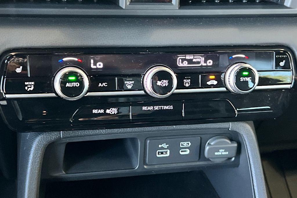 Thumbnail: 2025 Honda Pilot - 25