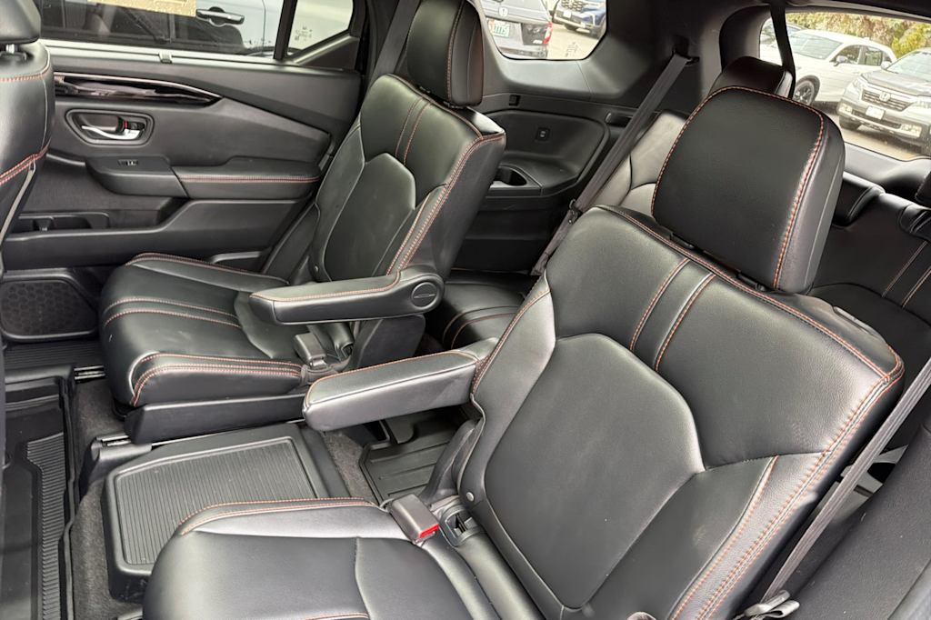 Thumbnail: 2024 Honda Pilot - 10