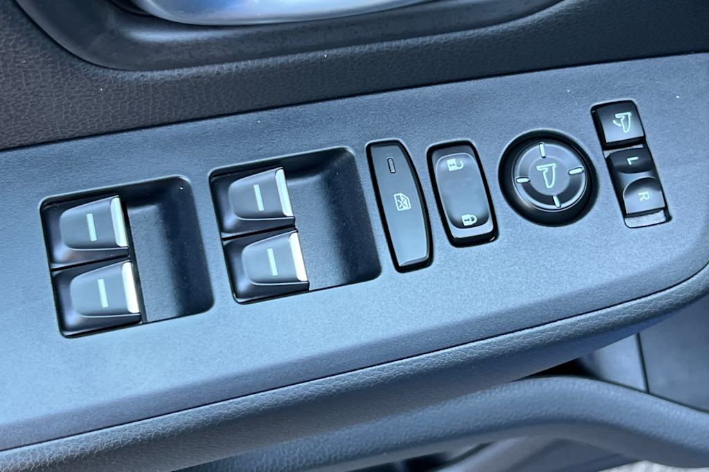 Thumbnail: 2025 Honda Pilot - 20