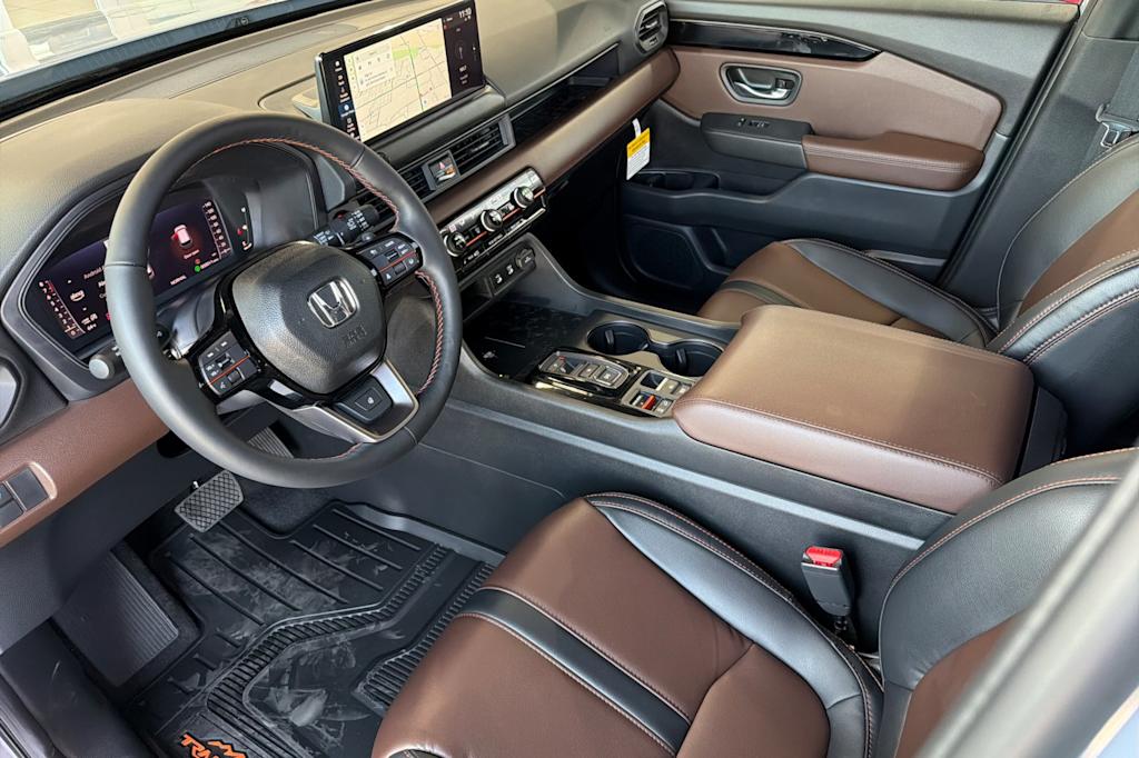 Thumbnail: 2026 Honda Pilot - 9