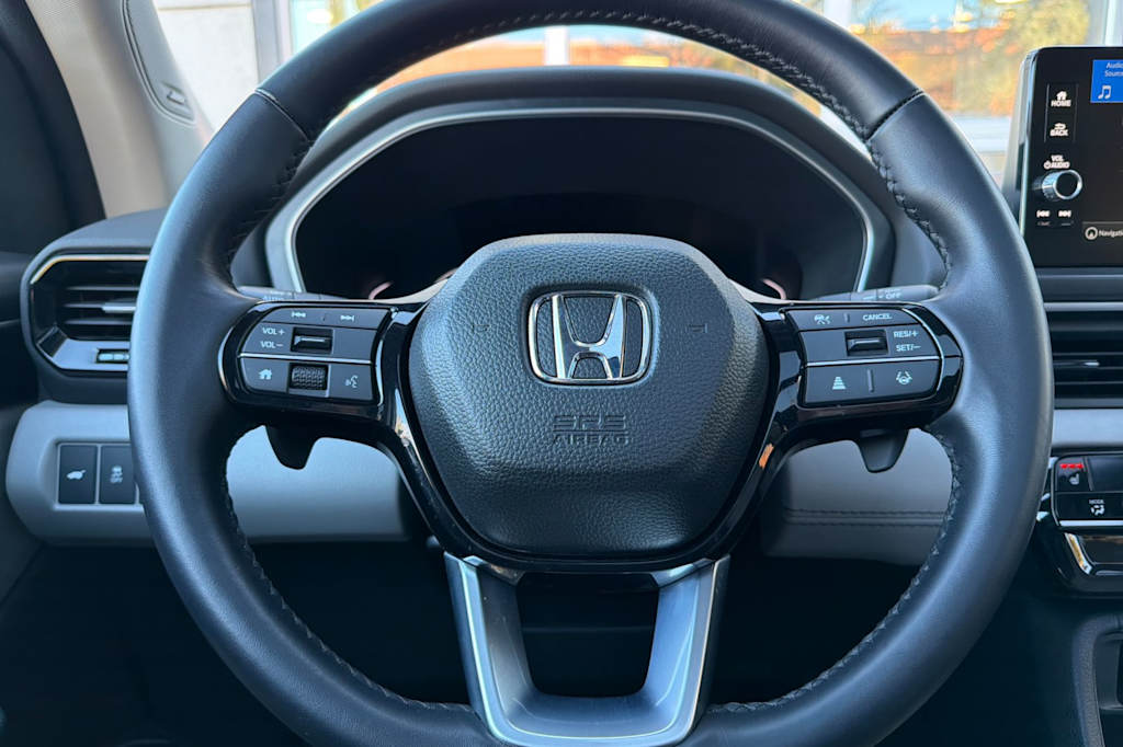 Thumbnail: 2023 Honda Pilot - 29