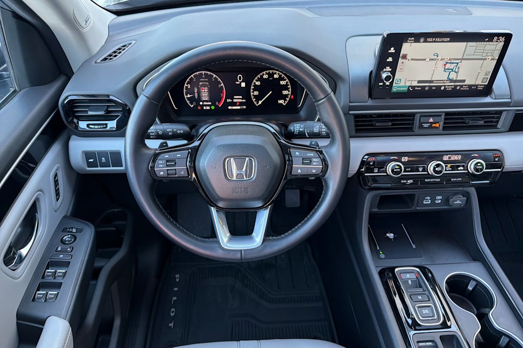 Thumbnail: 2023 Honda Pilot - 10