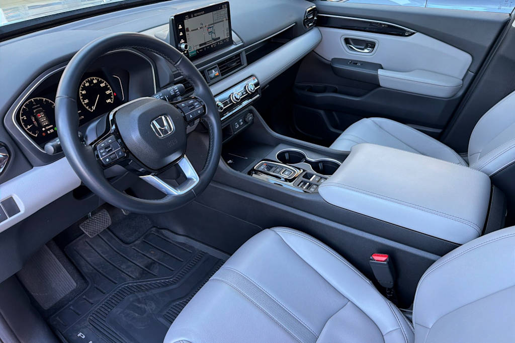 Thumbnail: 2023 Honda Pilot - 8