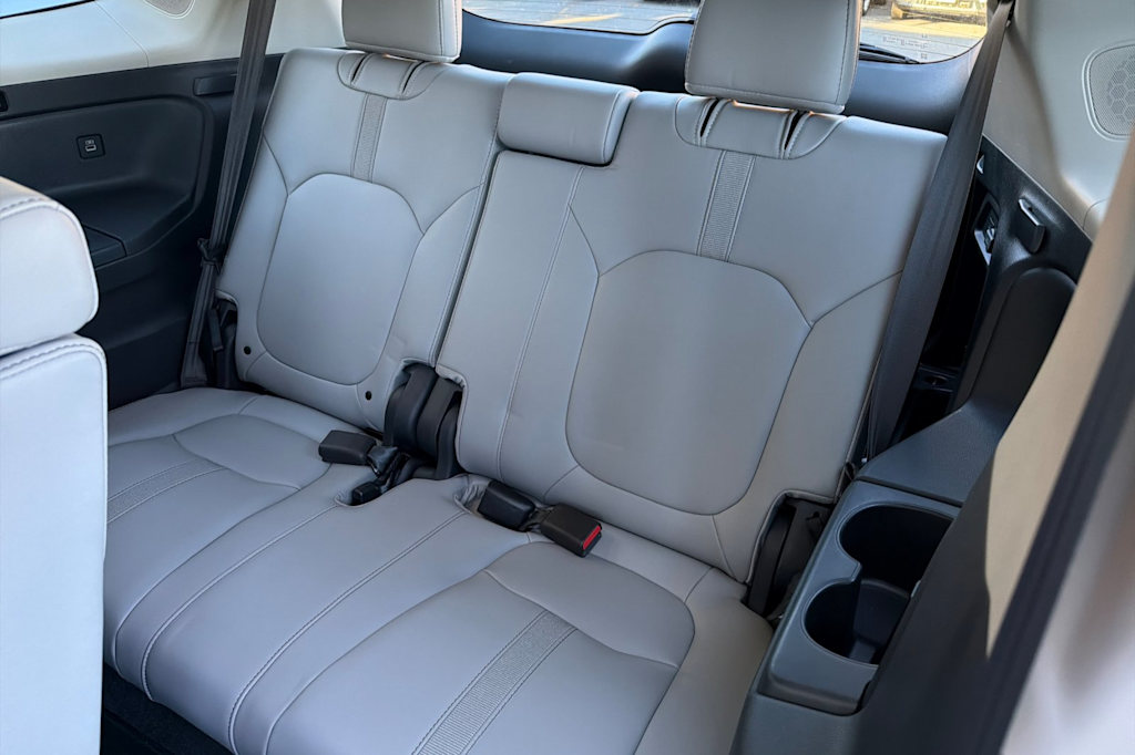 Thumbnail: 2023 Honda Pilot - 21