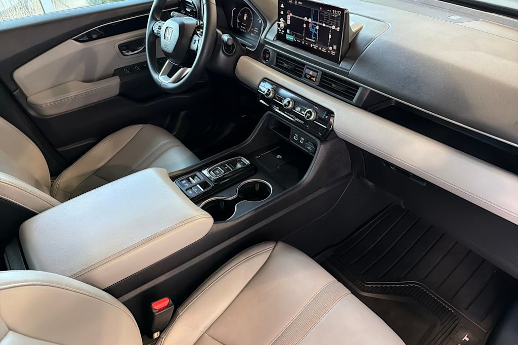 Thumbnail: 2025 Honda Pilot - 13