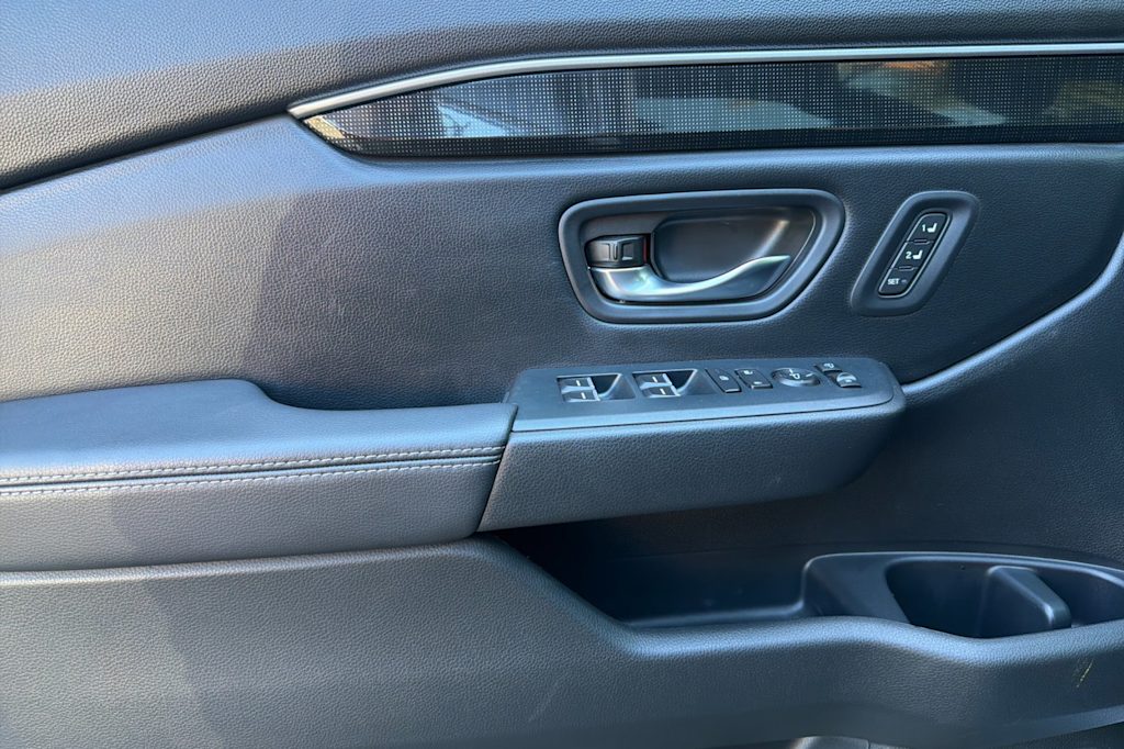 Thumbnail: 2025 Honda Pilot - 21