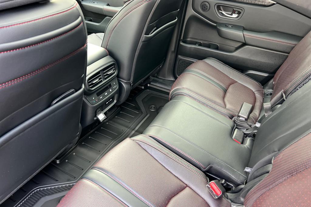 Thumbnail: 2025 Honda Pilot - 10