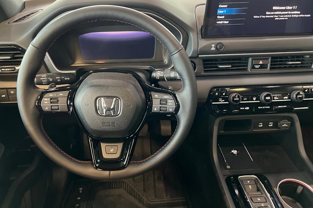 Thumbnail: 2026 Honda Pilot - 10