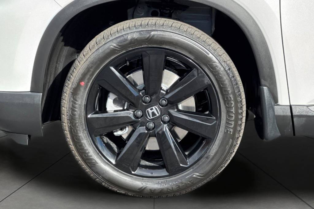 Thumbnail: 2025 Honda Pilot - 8