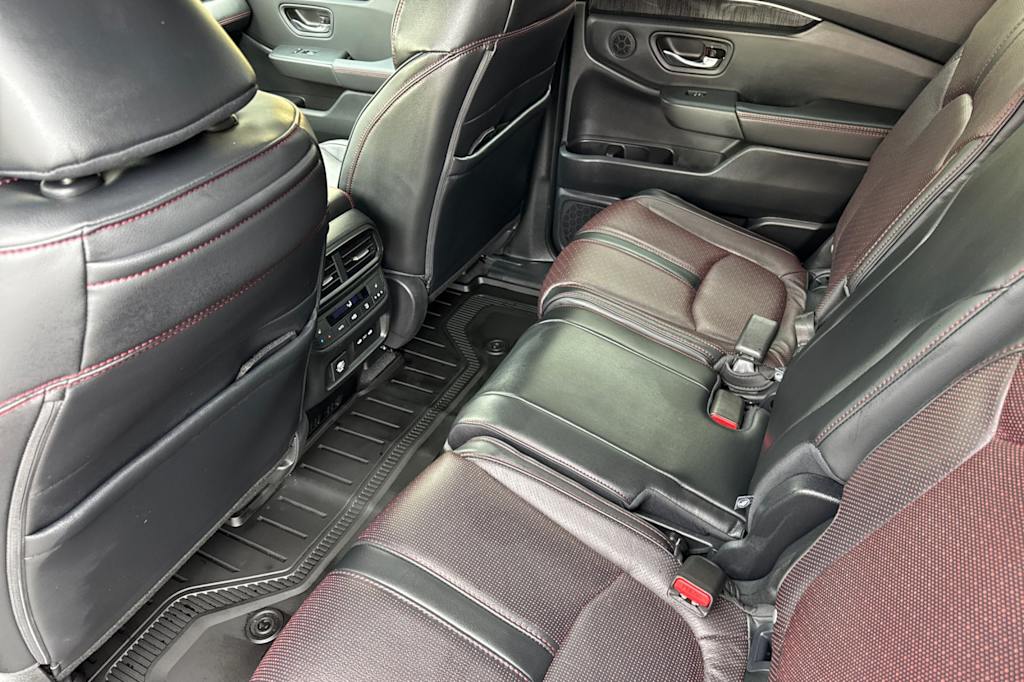 Thumbnail: 2025 Honda Pilot - 10