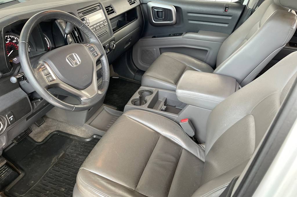 Thumbnail: 2014 Honda Ridgeline - 10