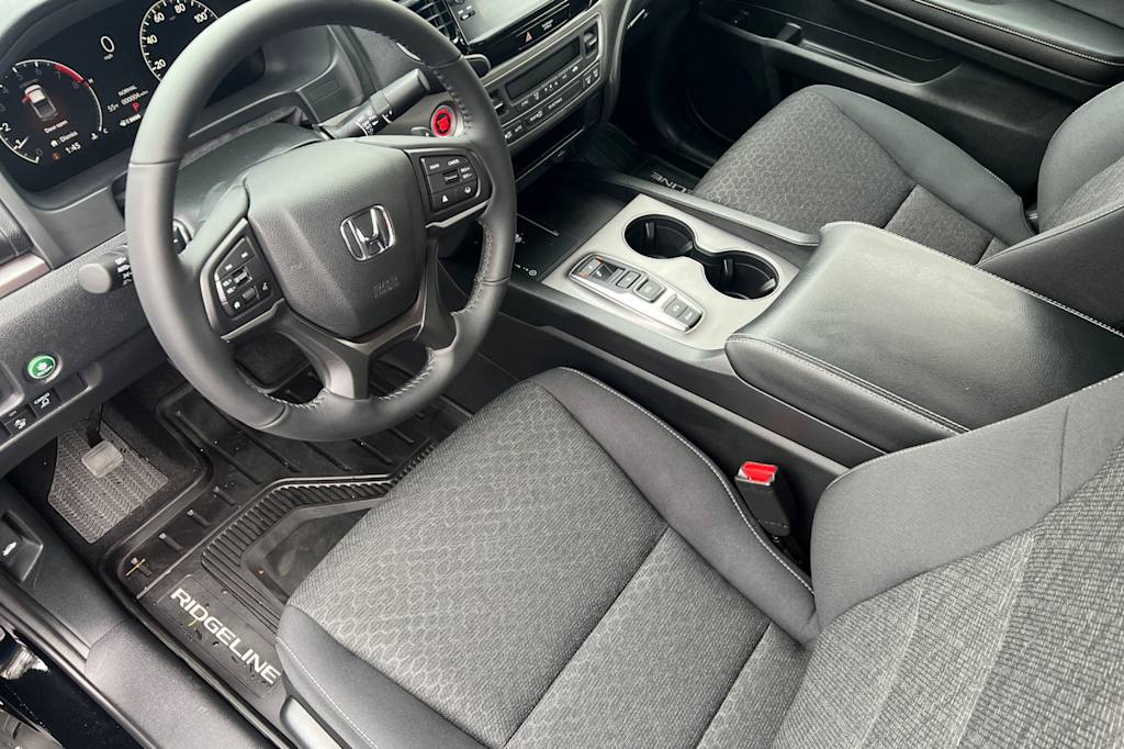 Thumbnail: 2026 Honda Ridgeline - 8