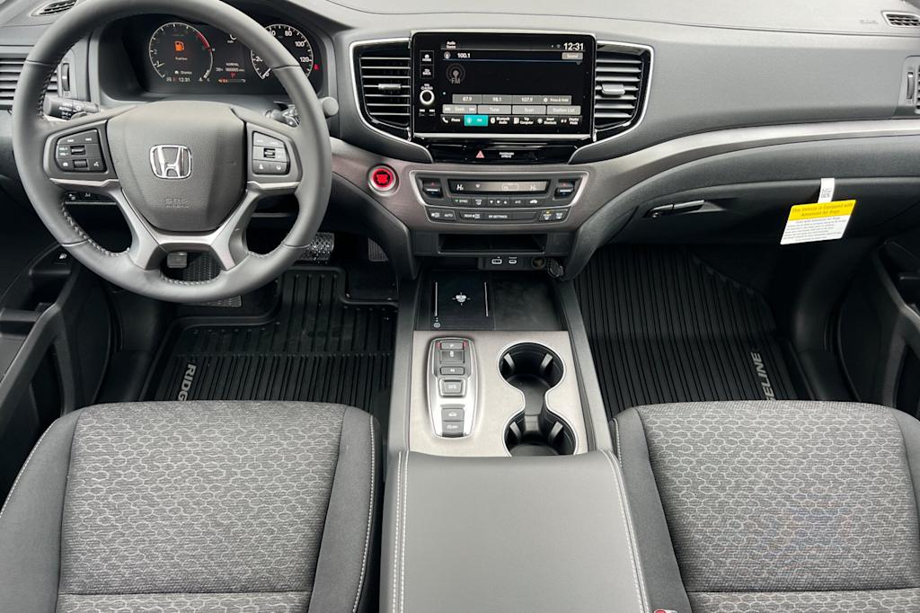 Thumbnail: 2025 Honda Ridgeline - 2