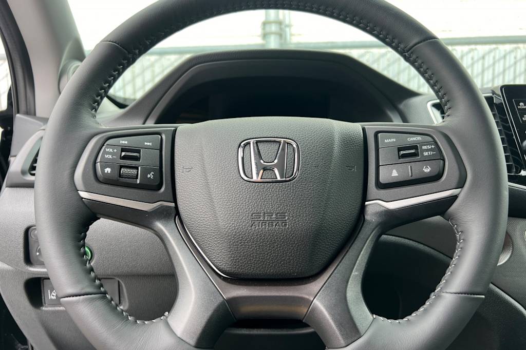 Thumbnail: 2025 Honda Ridgeline - 26