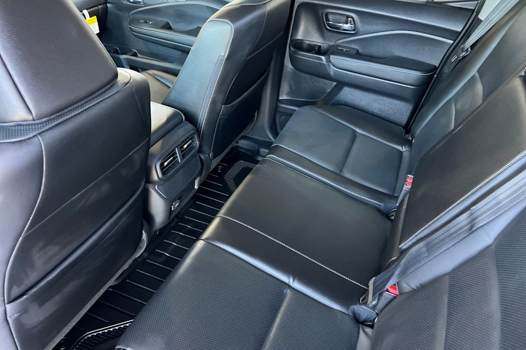 Thumbnail: 2025 Honda Ridgeline - 10