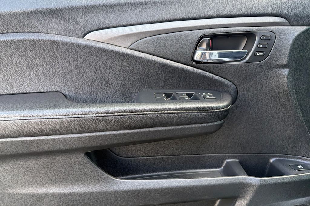 Thumbnail: 2024 Honda Ridgeline - 20