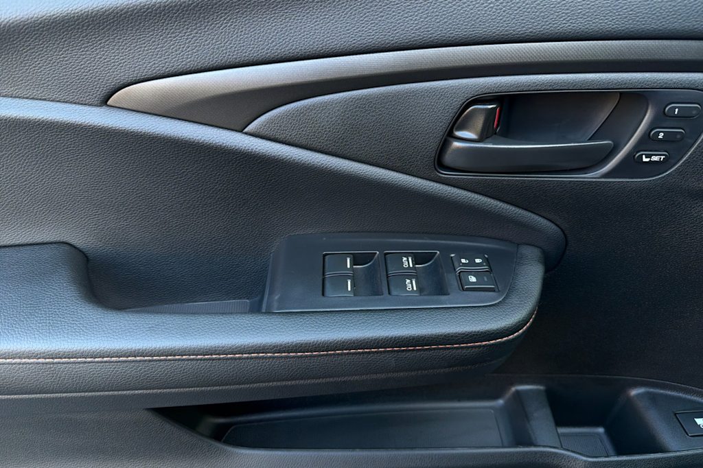 Thumbnail: 2026 Honda Ridgeline - 19