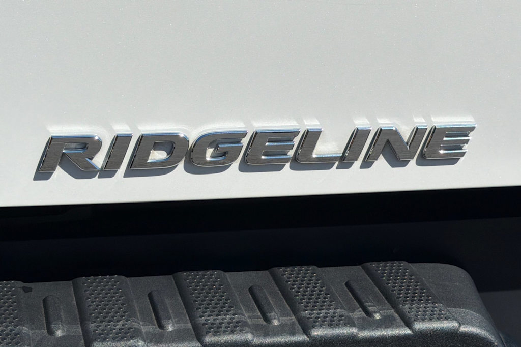 Thumbnail: 2023 Honda Ridgeline - 6