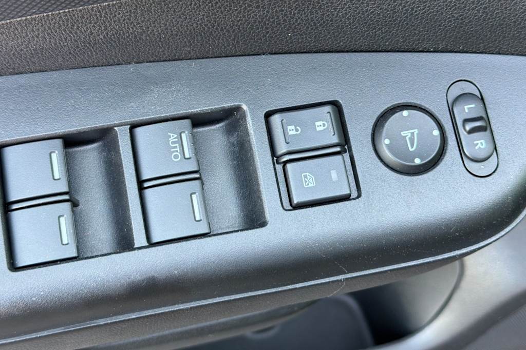 Thumbnail: 2015 Honda CR-V - 22