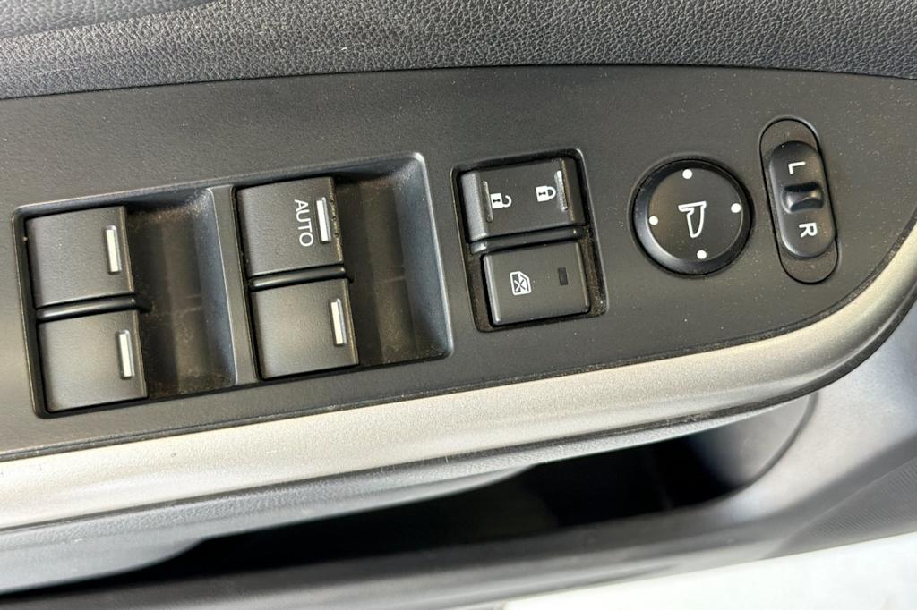 Thumbnail: 2014 Honda CR-V - 22