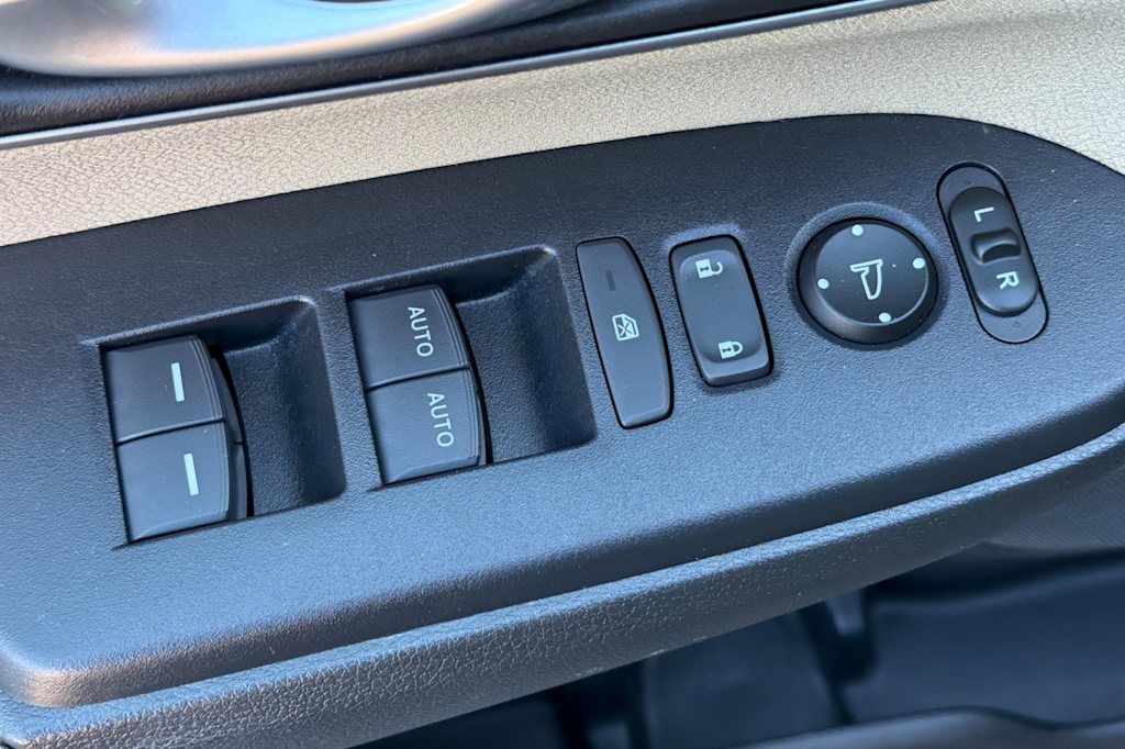 Thumbnail: 2019 Honda CR-V - 21