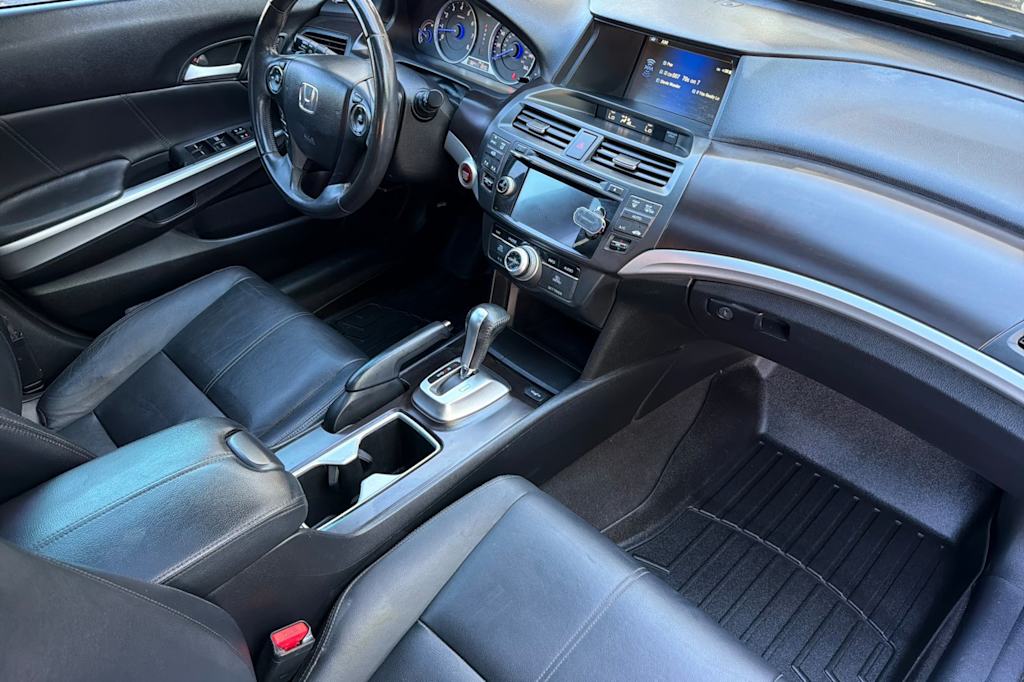 Thumbnail: 2013 Honda Crosstour - 12