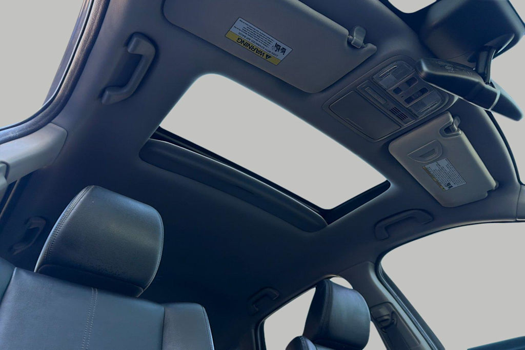 Thumbnail: 2013 Honda Crosstour - 23