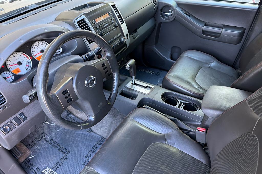 Thumbnail: 2011 Nissan Xterra - 10