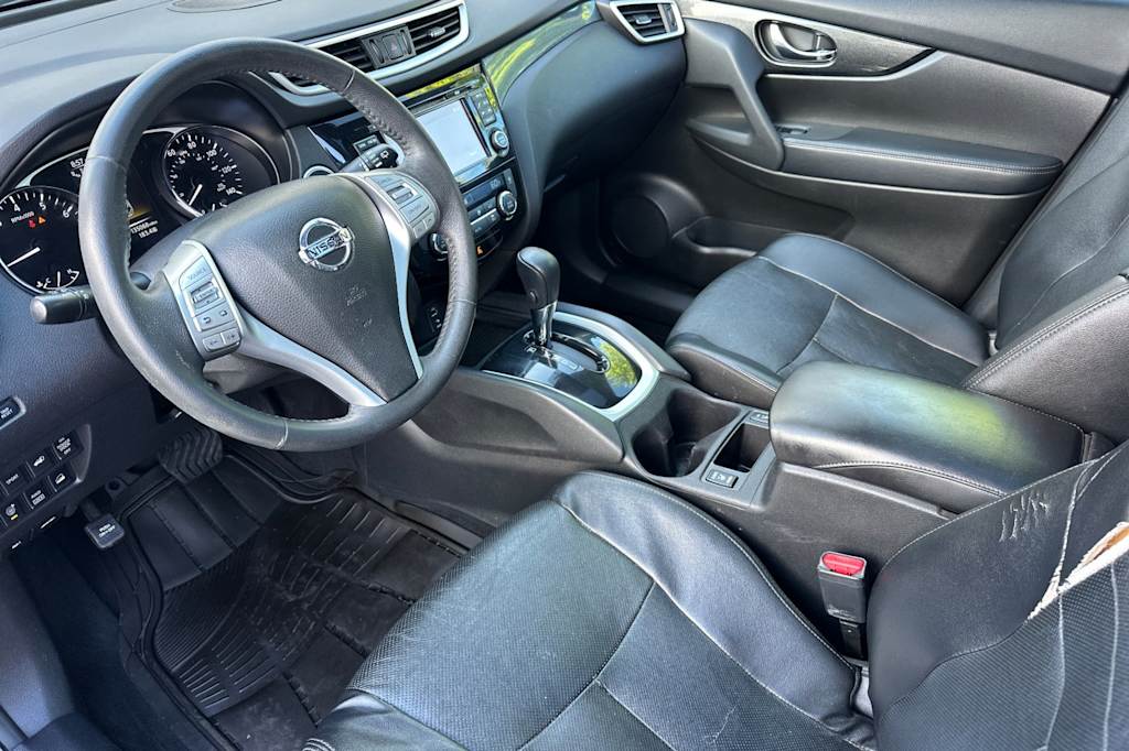 Thumbnail: 2016 Nissan Rogue - 8