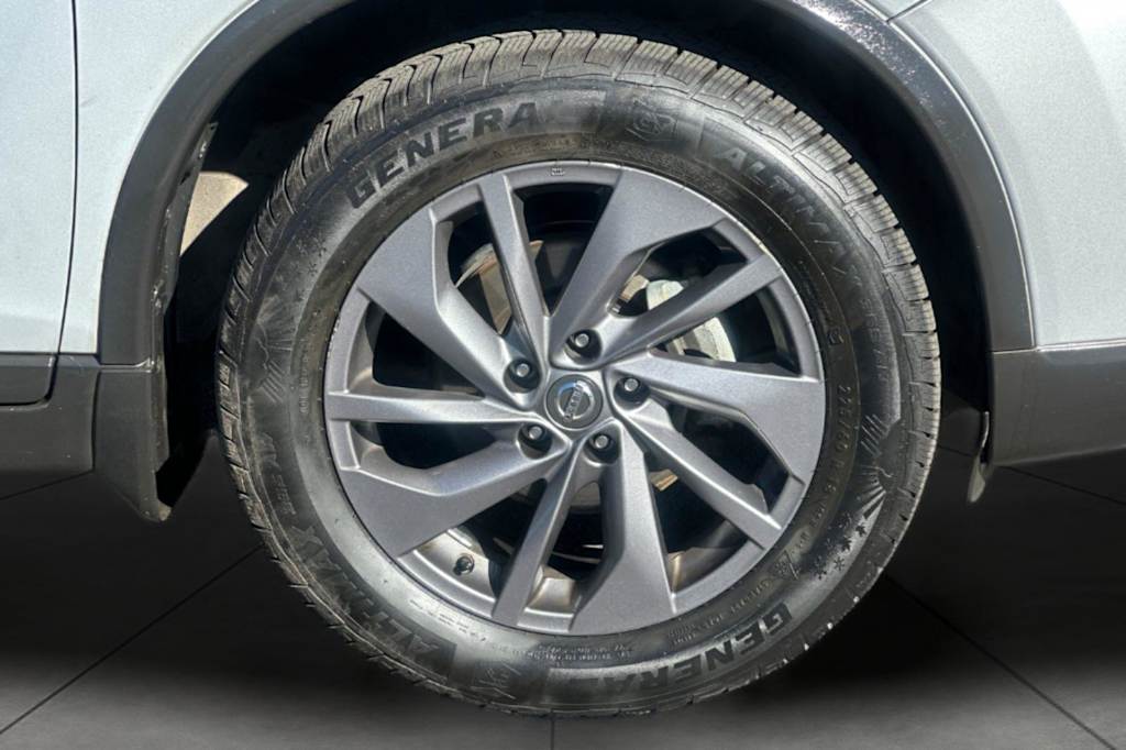 Thumbnail: 2016 Nissan Rogue - 7