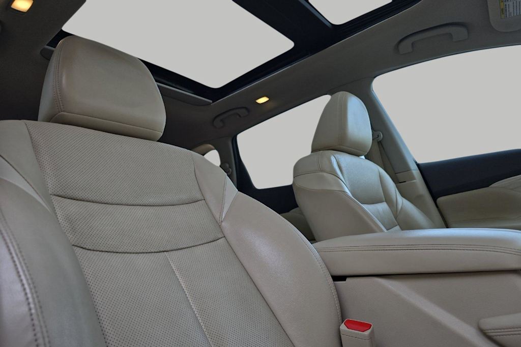 Thumbnail: 2015 Nissan Murano - 10