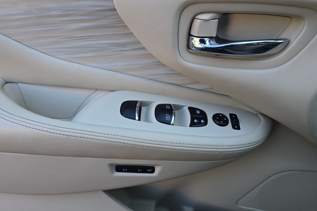 Thumbnail: 2015 Nissan Murano - 22