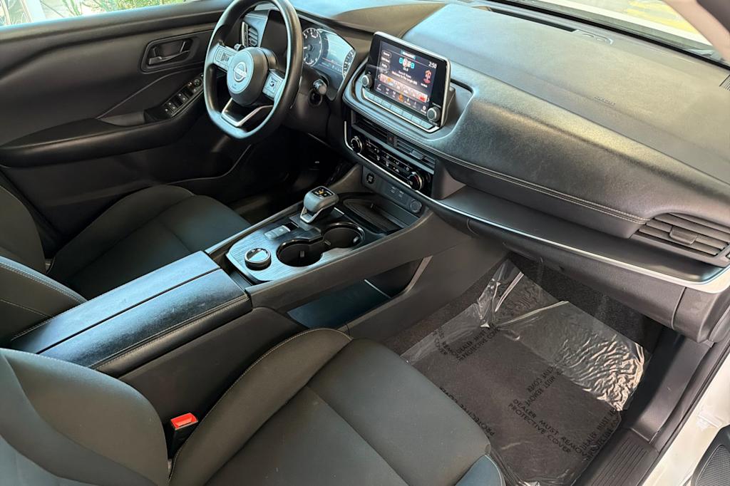 Thumbnail: 2024 Nissan Rogue - 11