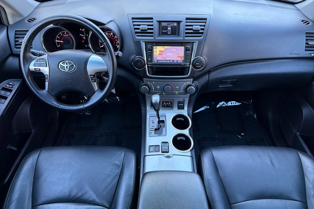 Thumbnail: 2013 Toyota Highlander - 2