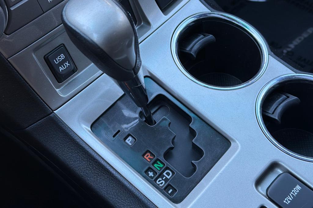 Thumbnail: 2013 Toyota Highlander - 14