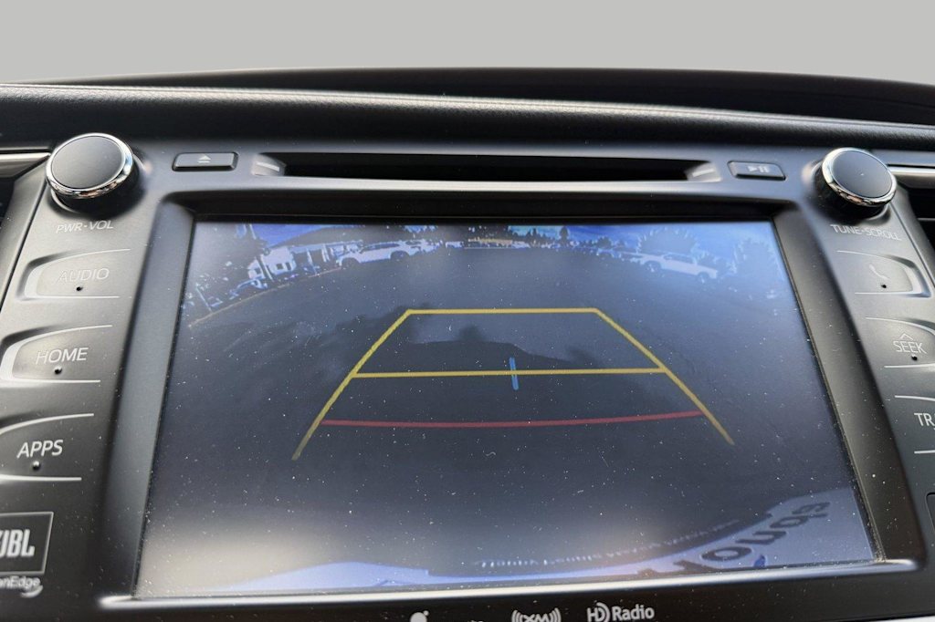 Thumbnail: 2016 Toyota Highlander - 12