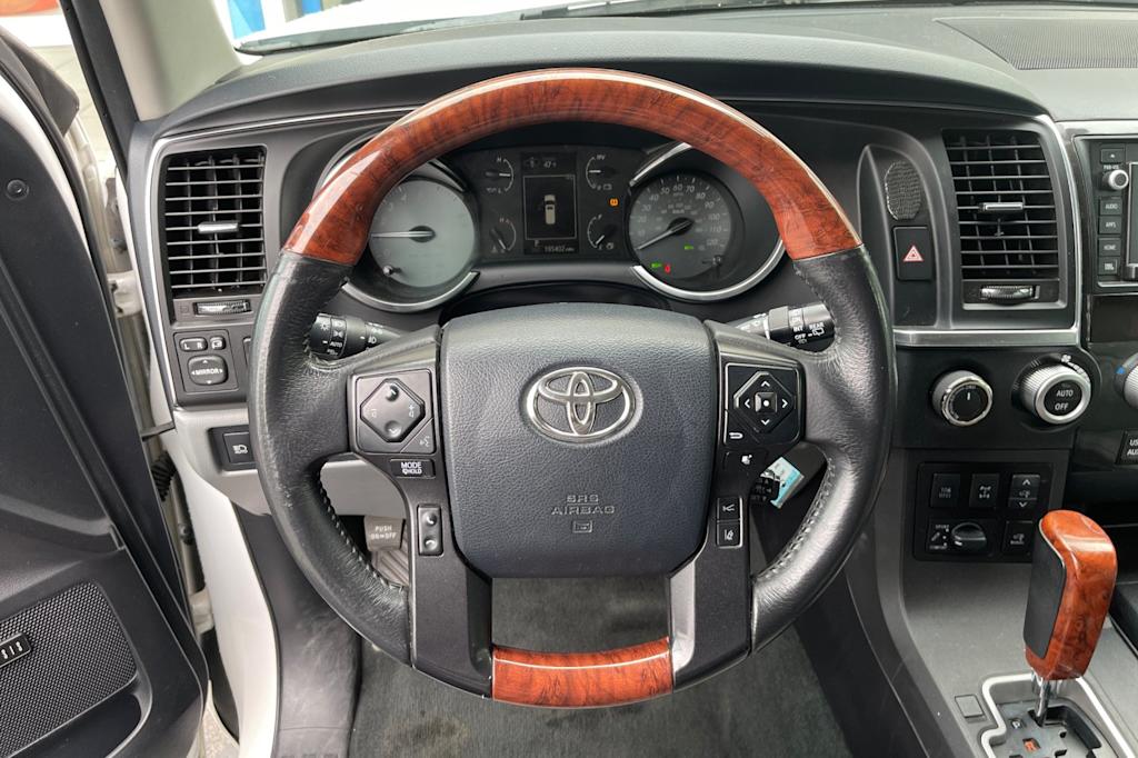 Thumbnail: 2018 Toyota Sequoia - 8