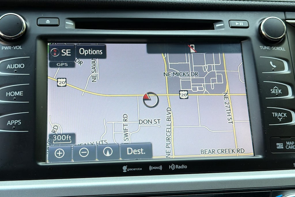 Thumbnail: 2018 Toyota Highlander - 25